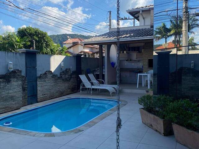 #CA 1155 - Casa para Venda em Balneário Camboriú - SC - 2