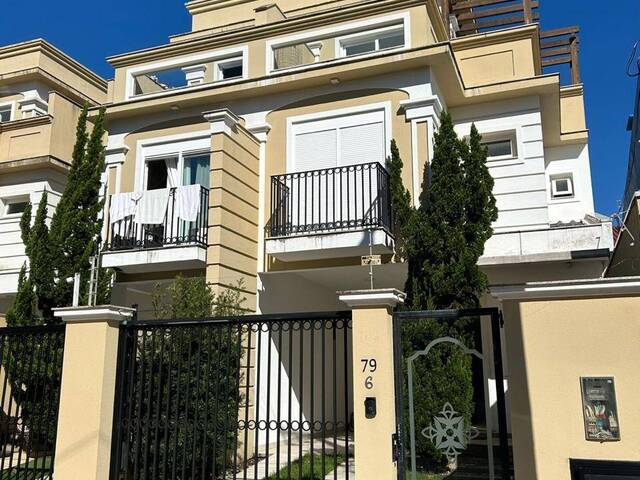 #CA 1216 - Casa para Venda em Balneário Camboriú - SC - 1