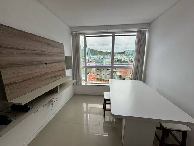 #AP 1249 - Apartamento para Locação em Balneário Camboriú - SC - 2