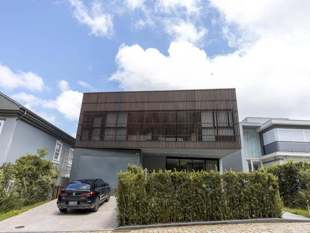 #CA 1251 - Casa para Venda em Balneário Camboriú - SC - 2