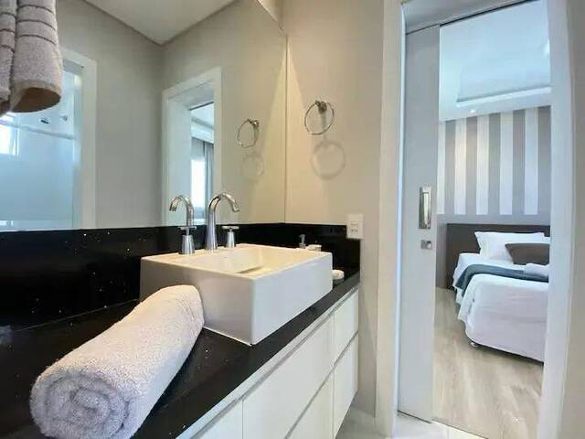 Apartamento para Venda em Balneário Camboriú - 5