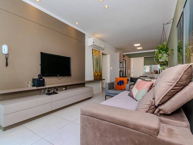 #CA 1318 - Casa para Venda em Balneário Camboriú - SC - 1