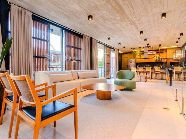 #CA 1227 - Casa para Venda em Balneário Camboriú - SC - 2