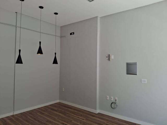 Sala para Locação em Balneário Camboriú - 4